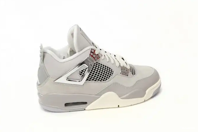 HYPE Jordan Air WMNS AQ9129-001 4 Frozen Moments 0529